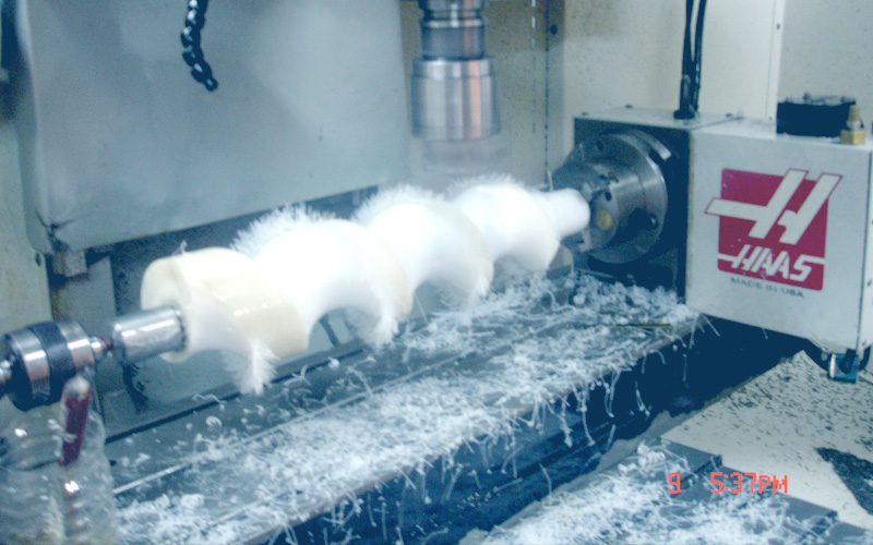 4 axis simultaneous machining case study
